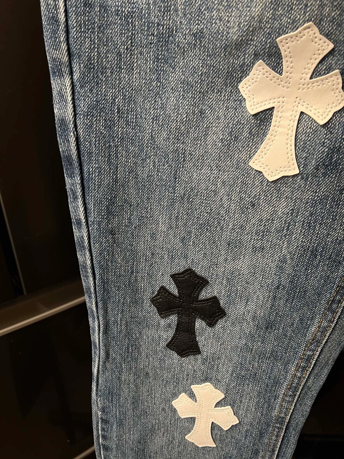 P260 [Next day] Chrome Hearts/Chrome Hearts 26Ss ch classic bamboo blue and black and white leather jeans (blue) Size: 28 30 32 34 36 (corresponding to s-xxl) Detailed sizes can be found in Figure 9